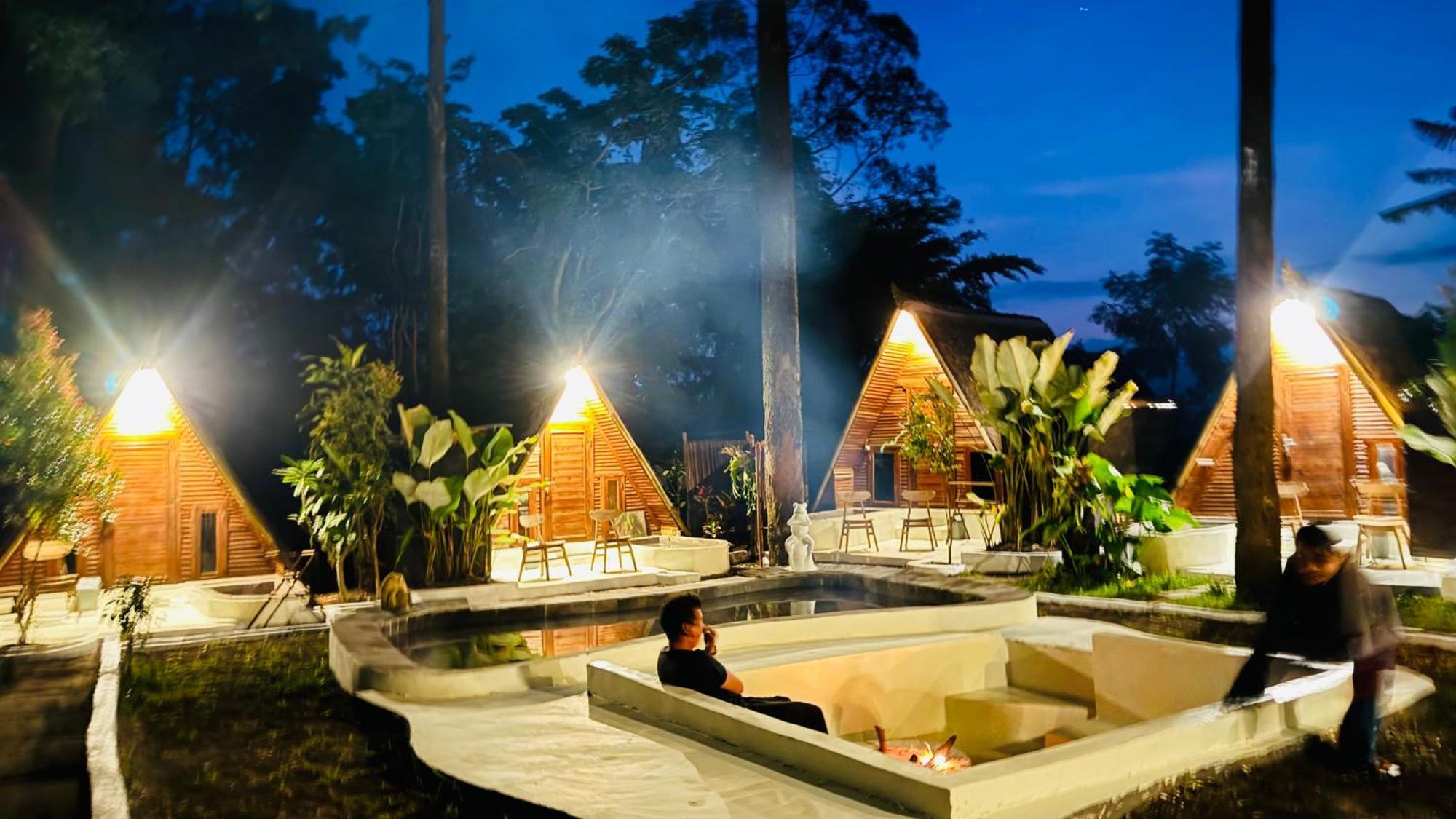Triangle House And Private Hot Spring Apartment Kintamani  Exterior photo
