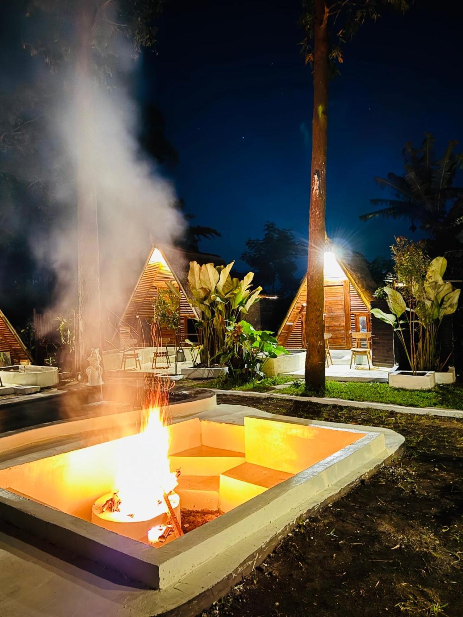Triangle House And Private Hot Spring Apartment Kintamani  Exterior photo